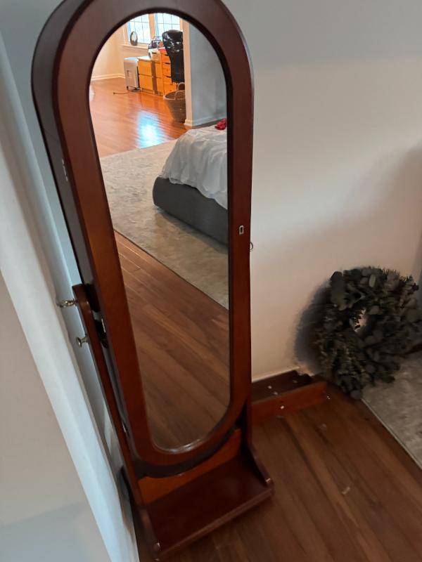 Sale Photo Thumbnail #5