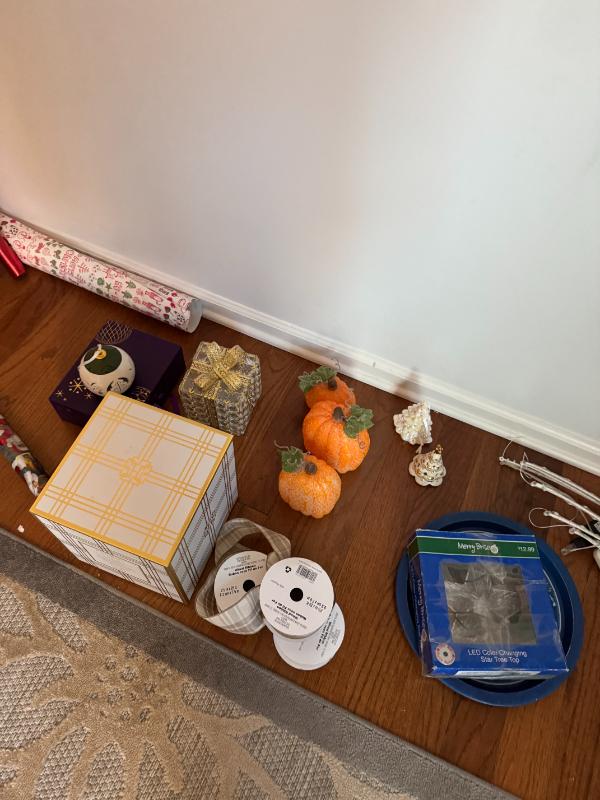 Sale Photo Thumbnail #122