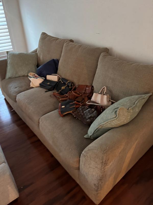 Sale Photo Thumbnail #8