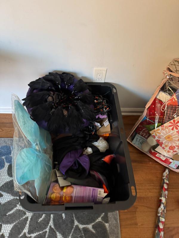 Sale Photo Thumbnail #123