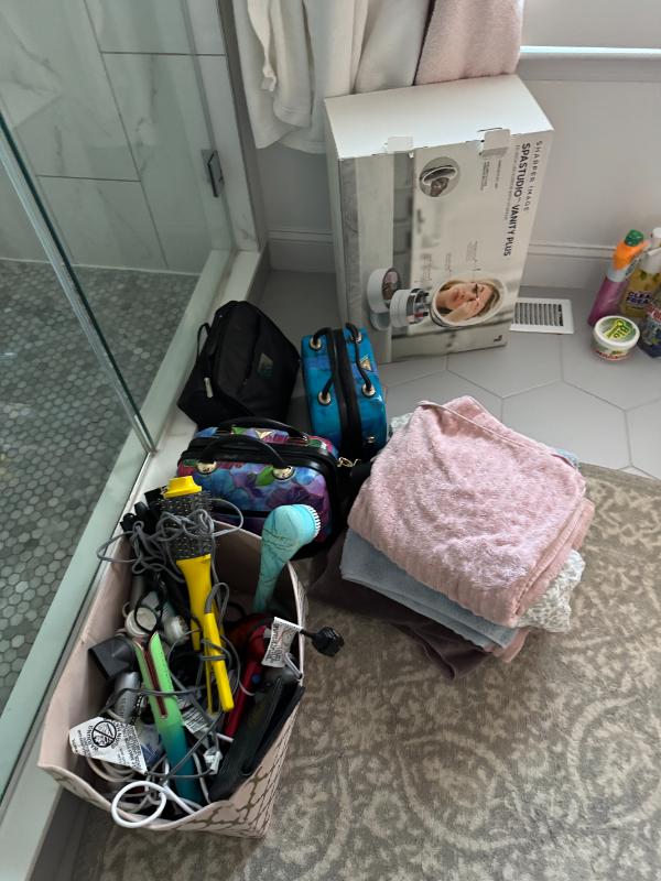 Sale Photo Thumbnail #89