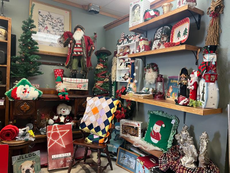 Sale Photo Thumbnail #35