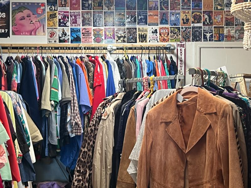 Sale Photo Thumbnail #2