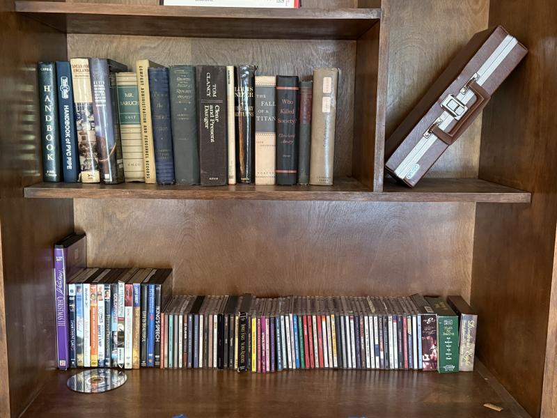 Sale Photo Thumbnail #18