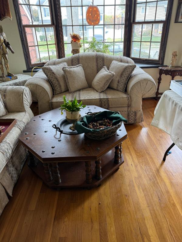 Sale Photo Thumbnail #14