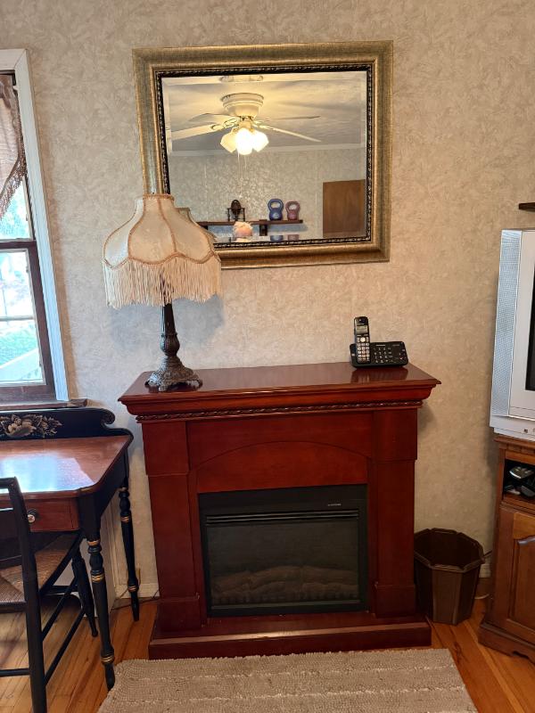 Sale Photo Thumbnail #32