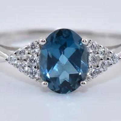 1.4 Carat Natural Oval London Blue Topaz Sterling Silver Ring - VVS to IF