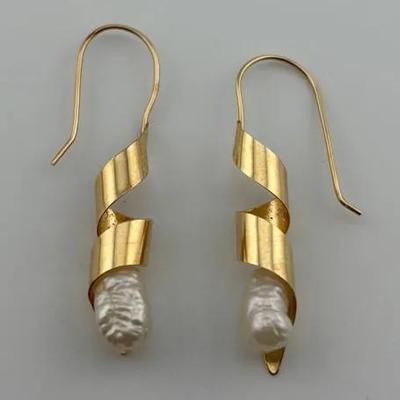 14k Yellow Gold Pearl Drop Earrings