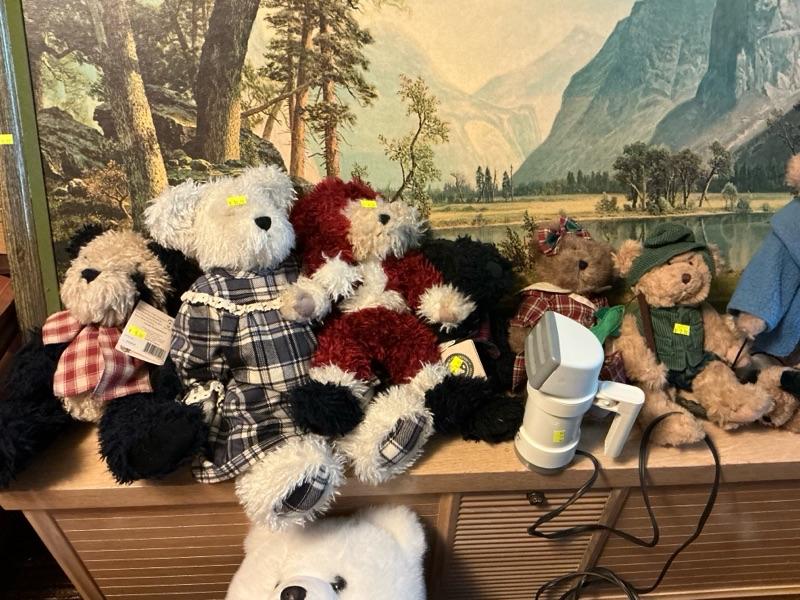 Sale Photo Thumbnail #34