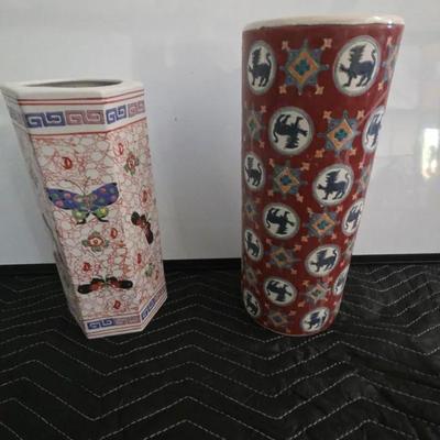 Pair Of Vintage Chinese Vases