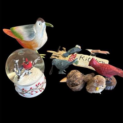 Collectible birds