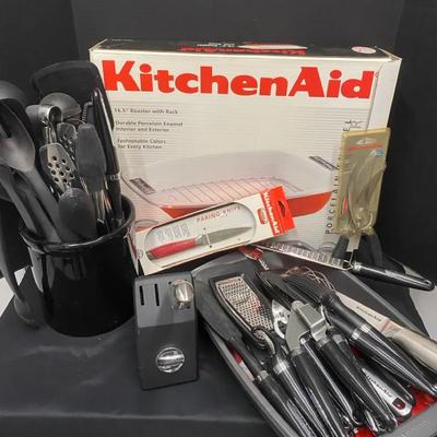 Large Lot Of Kitchen Aid Utensils, Roaster Pan, Cake Pan & More