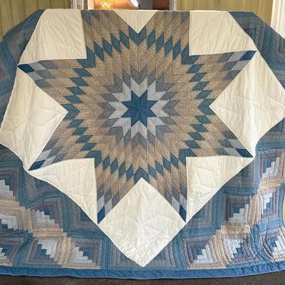 Handmade Vintage Log Cabin Amish Lonestar Quilt In Blue And White Floral