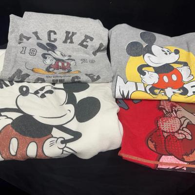 Disney Mickey Mouse And Grumpy T-shirts & Sweatshirt 