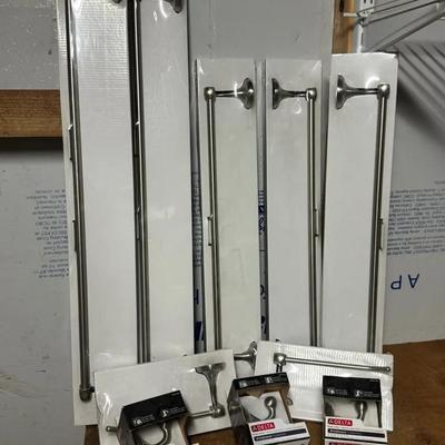 Bathroom Towel Rods, Toilet Paper Holder And Robe Hooks 