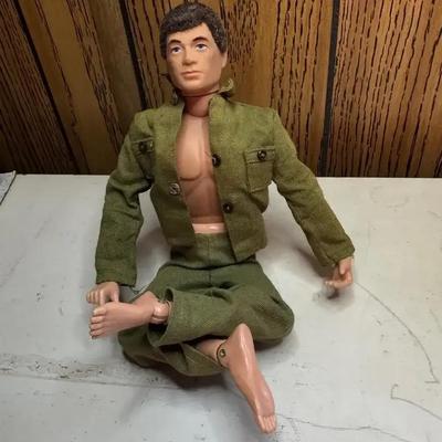 Vintage 1964 G.I. Joe Poseable Action Figure