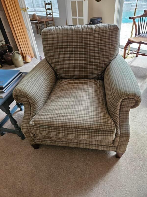 Sale Photo Thumbnail #40