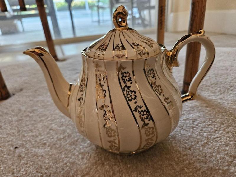 Sale Photo Thumbnail #2