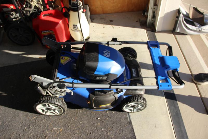 Sale Photo Thumbnail #33