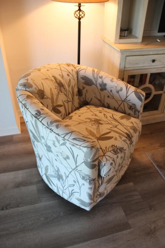 Sale Photo Thumbnail #20