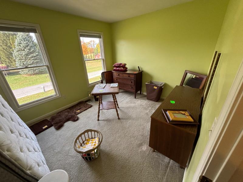 Sale Photo Thumbnail #19