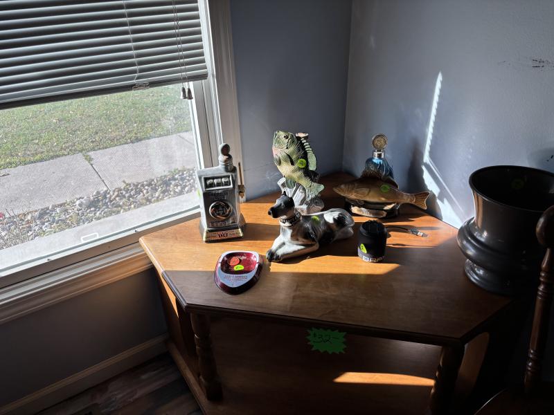 Sale Photo Thumbnail #38