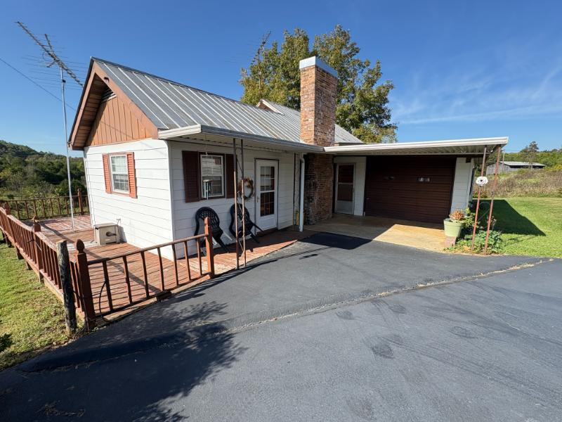 Sale Photo Thumbnail #9