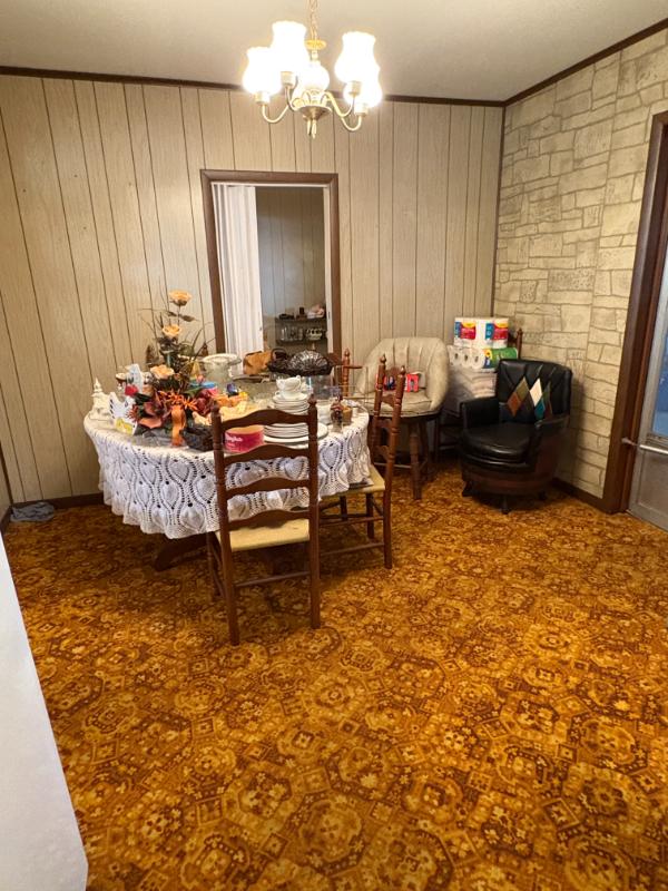 Sale Photo Thumbnail #14