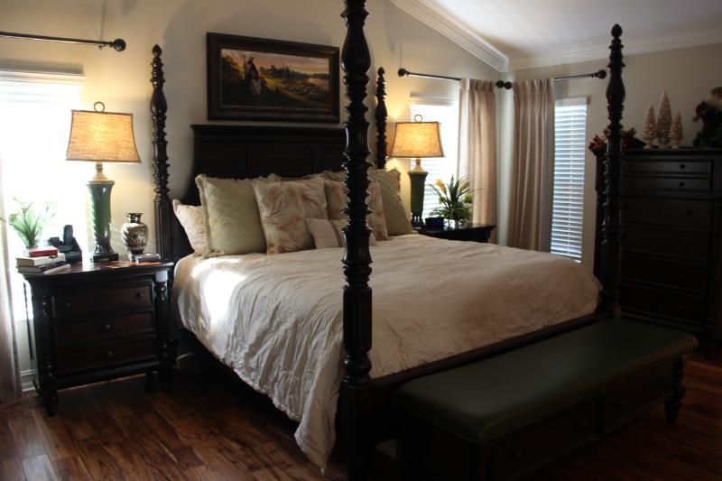 Sale Photo Thumbnail #118