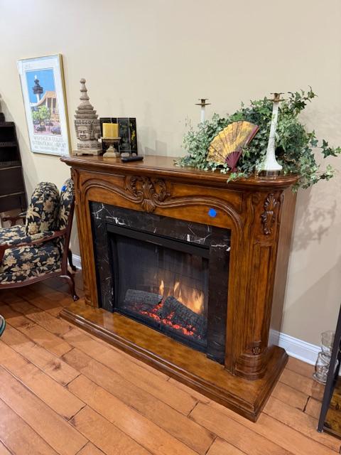 Sale Photo Thumbnail #10