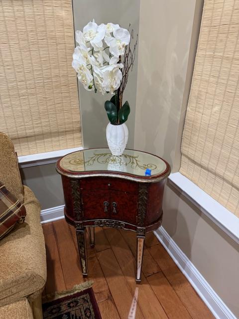 Sale Photo Thumbnail #28