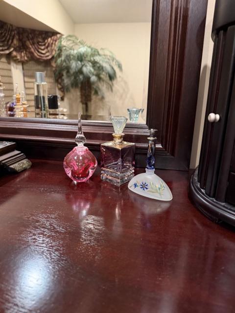 Sale Photo Thumbnail #44