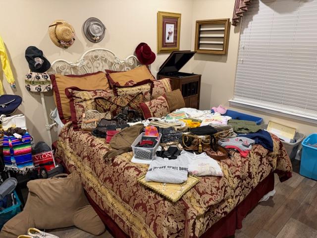 Sale Photo Thumbnail #66