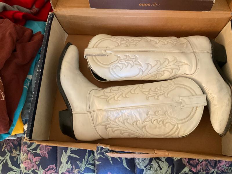 Sale Photo Thumbnail #22