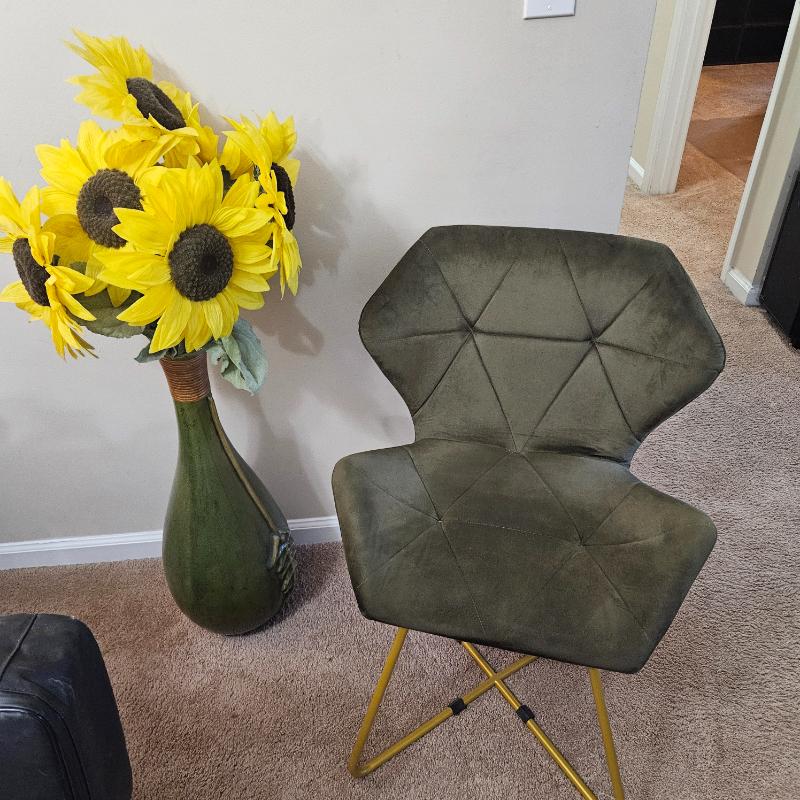 Sale Photo Thumbnail #10: Elisa Green Chair