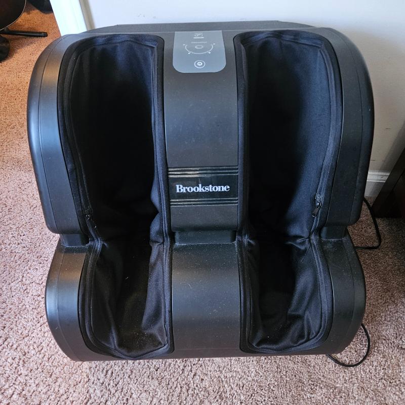 Sale Photo Thumbnail #47: Brookstone Leg/foot massager