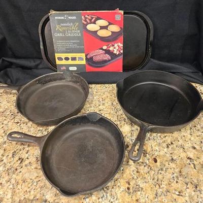 Vintage Cast Iron Cookware Pans Griswold +