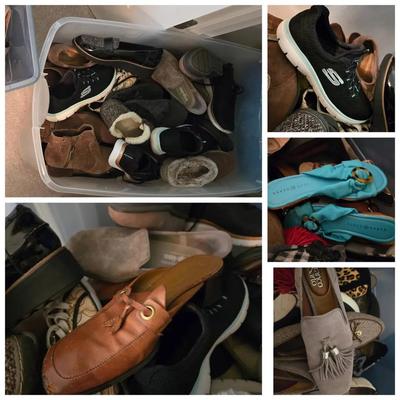 Women's Shoes & Boots Sz 8 Mystery Lot 