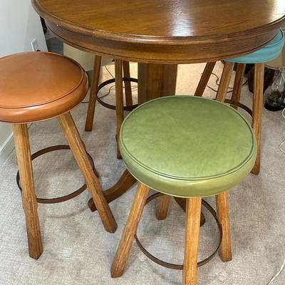 Pub Style High Top Table With 4 Stools 