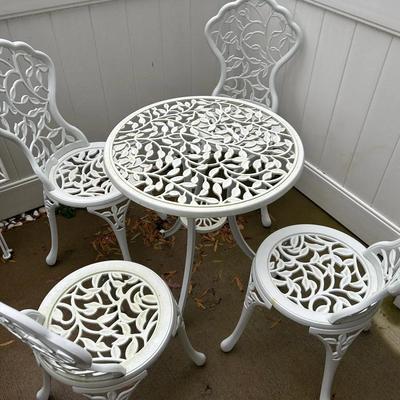 5pc Cast Aluminum Bistro Table & Chairs Set 
