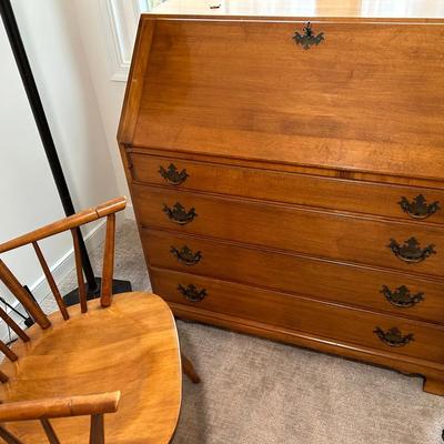 Sprague & Carleton Slant Front Desk With Chair 