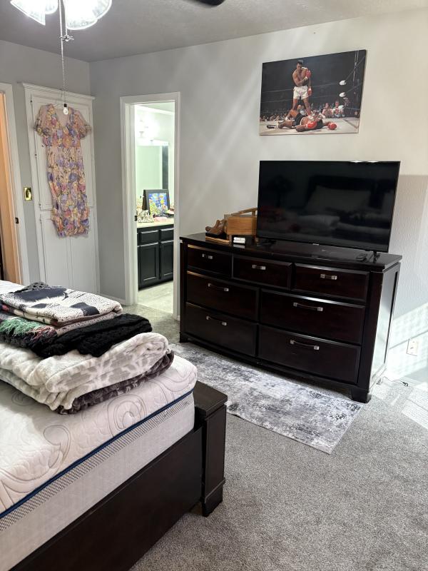 Sale Photo Thumbnail #49