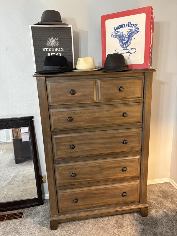 Sale Photo Thumbnail #36