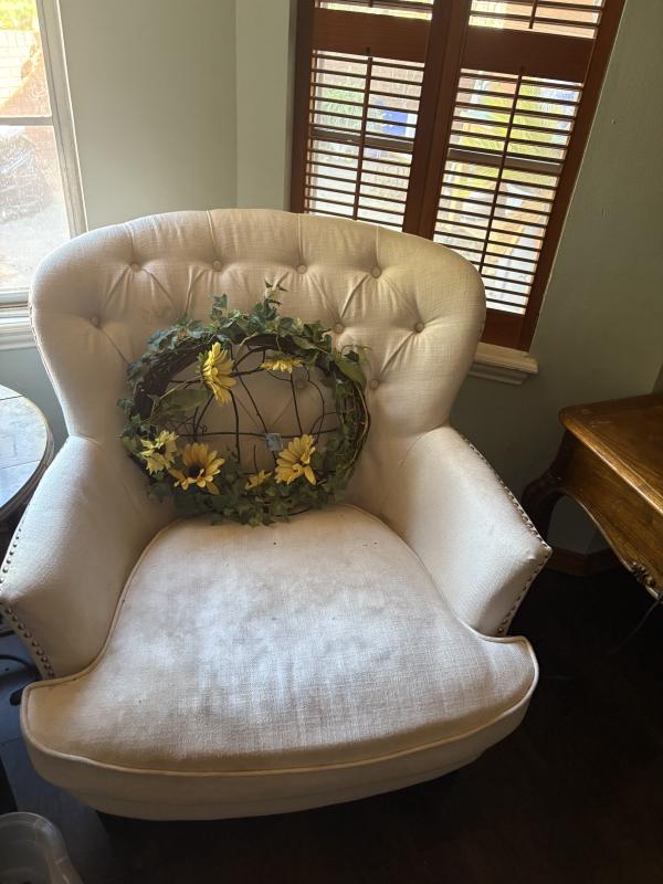 Sale Photo Thumbnail #3