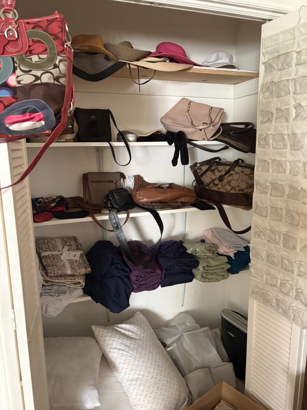 Sale Photo Thumbnail #43