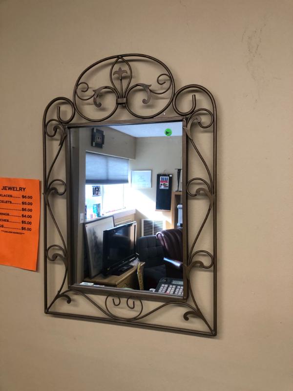 Sale Photo Thumbnail #3