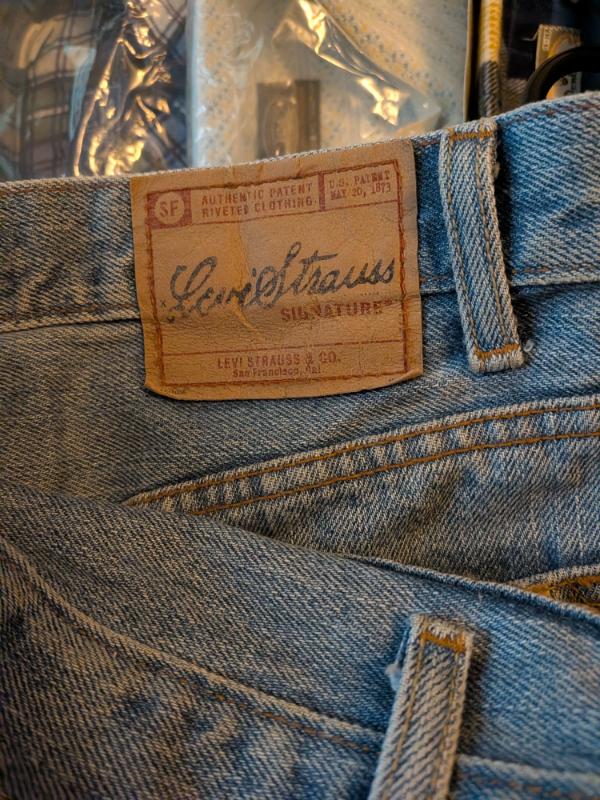 Sale Photo Thumbnail #128