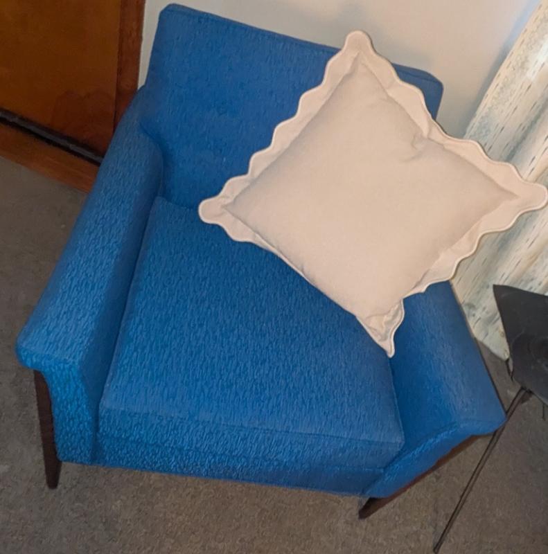 Sale Photo Thumbnail #2