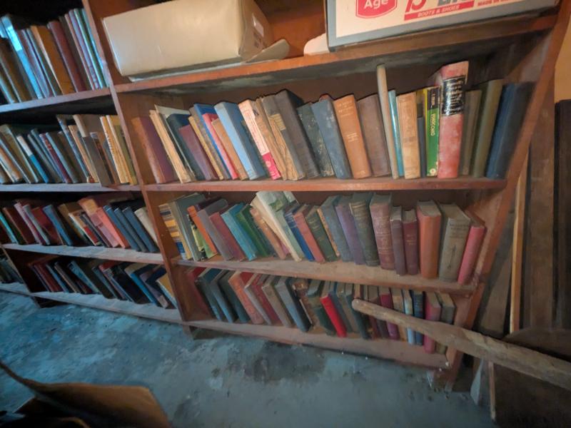 Sale Photo Thumbnail #144