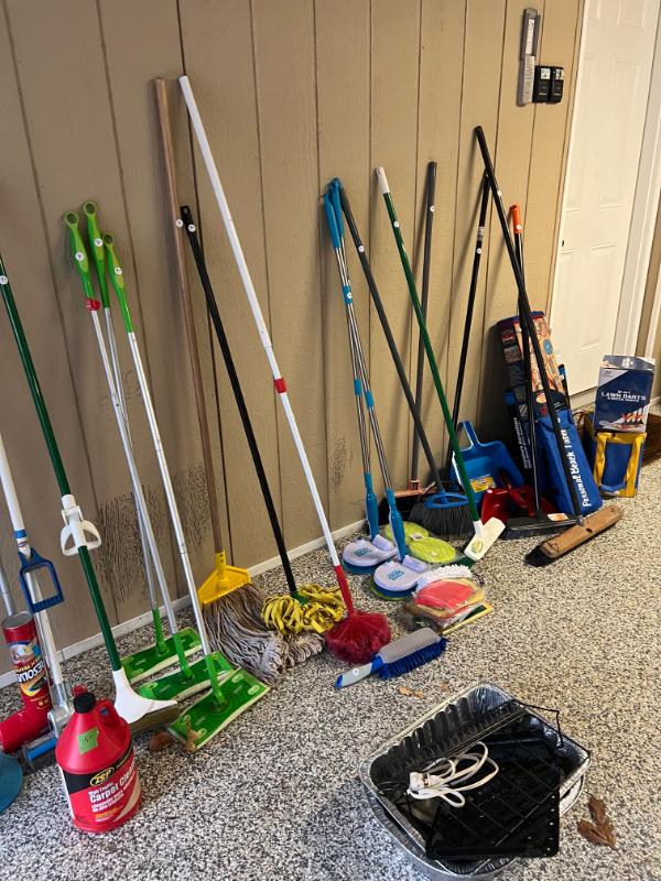 Sale Photo Thumbnail #36